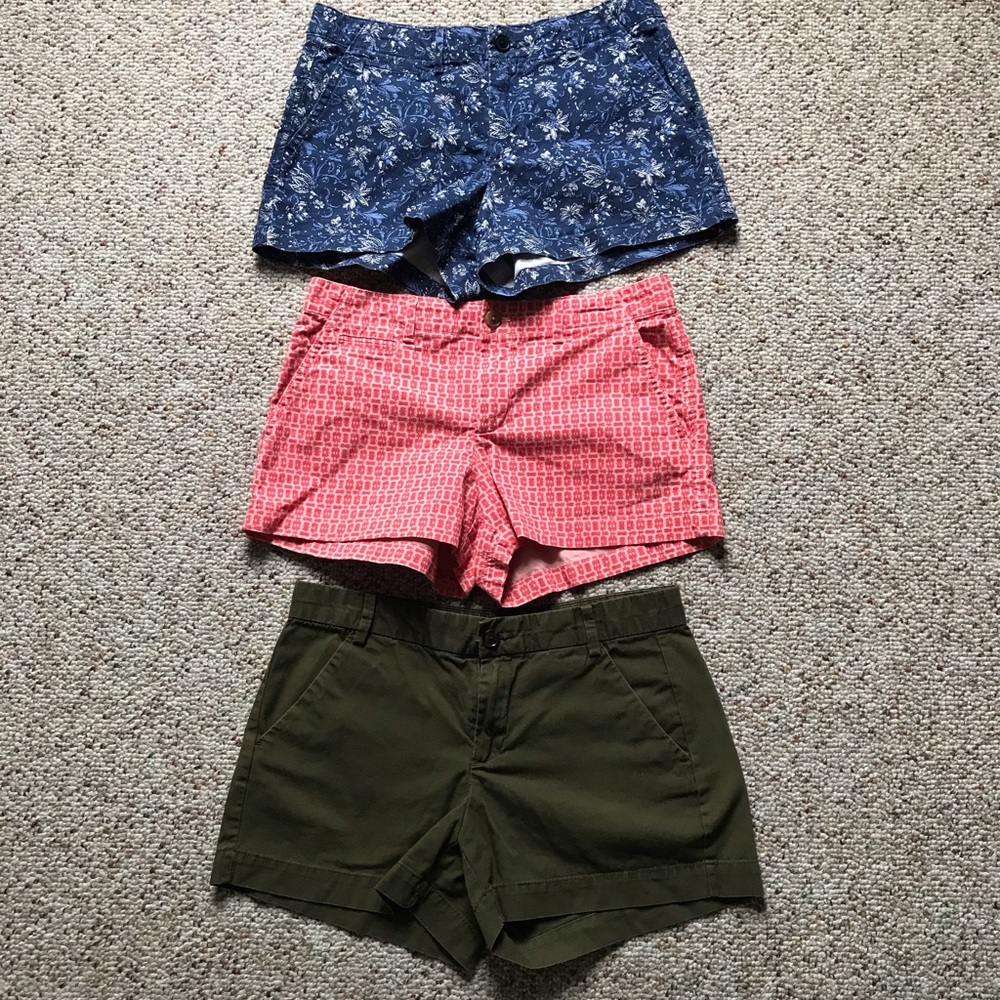 Ladies Gap shorts size 2
